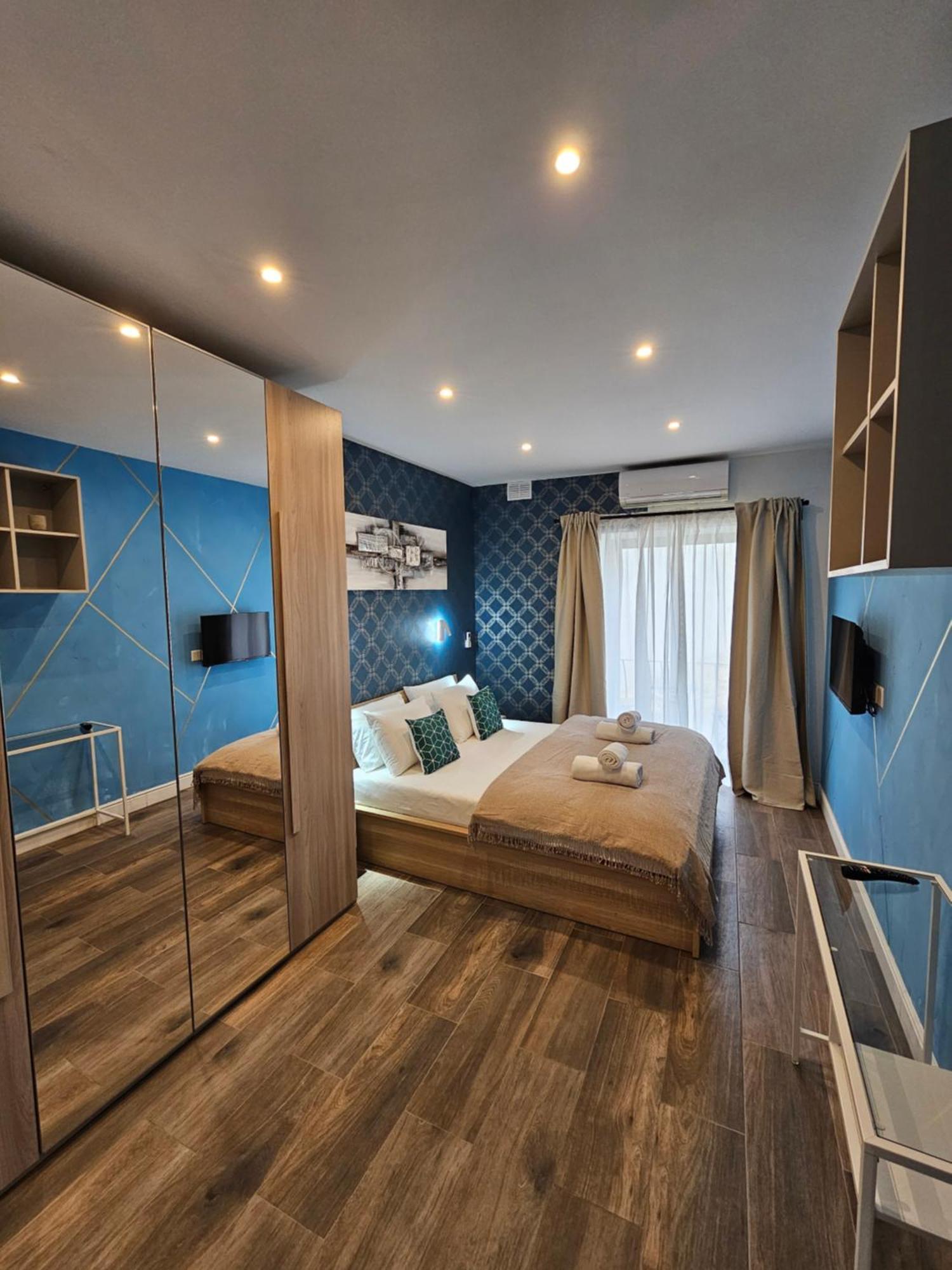 Korzo Suites Sliema I Exteriör bild